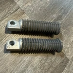 Harley-davidson Footpegs 49110-98 Dyna Oem. Fixed Price $22.00.