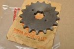 Nos Honda CB750 CL450 K0-K2 Front Chain Drive Sprocket 17T 23801-300-315. Fixed Price $54.56.