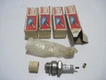 Nos (4) Bosch M310T31S Spark Plugs For Harley Knuckleheads, Bombardier, Ski-doo. Fixed Price $6.29.