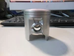 Nos 1ST O/s Piston Suzuki 1977-1980 RM125 12110-41310-025. Fixed Price $26.33.