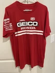 100% Control T-shirt Geico/honda Red Large Used In Great Condition Sold Out. Fixed Price $20.00.