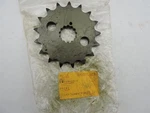 13144-1009 Nos Kawasaki Engine Sprocket 17T KZ650 ZX750 ZX900 Ninja 1990S W3428. Fixed Price $28.99.