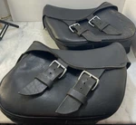 Vintage Oem Harley Davidson Leather Saddlebags, 712201 Lh Left, 712202 Rh Right. Fixed Price $250.00.