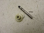 Suzuki Enduro 1979 Engine Oil Pump Drive Gear C25. Fixed Price $20.00.