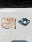 Honda, Nos Oem, CL72, CL77, Retainer, # 35141-273-000.. Fixed Price $50.00.