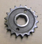 Triumph Preunit 350 500 650 N18 Tooth Used Gearbox Drive Sprocket 57-0471. Fixed Price $15.00.