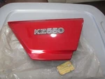 Nos Kawasaki Oem Rh Passion Red Side Cover 1981 KZ550 Standard 36001-1028-D9. Fixed Price $238.95.