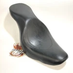 Very Nice ! Genuine Harley 2006-2017 Fx Softail Low Profile Seat 91767-06. Fixed Price $249.00.