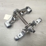 Harley-davidson Softail Deuce Lower Triple Tree Clamp Steering Stem 45475-00. Fixed Price $184.50.