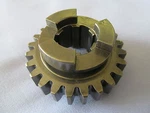 04-0019 Norton Single Dominator Commando Layshaft 2ND Gear 24 Tooth ***. Fixed Price $64.97.