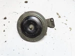 1983 Suzuki GS550E Horn. Fixed Price $9.49.