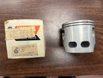 New Oem Yamaha Piston 1W6-11631-00-96 Standard Bore 1977-78 IT400. Fixed Price $25.00.