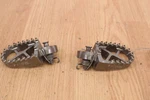 2006 Yamaha YZ450F Tusk Off Road Aftermarket Left & Right Foot Pegs -pair. Fixed Price $69.00.
