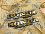 Honda GL100 GL-100 L/r Fuel Tank Badges Emblem Nos 87123-439-000&87124-439-000. Fixed Price $59.99.