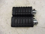 1985 Honda VF500C Magna V30 H1094-1' Rear Passenger Foot Pegs Rests Set. Fixed Price $32.19.
