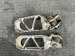 1994 Kawasaki Foot Pegs 34028-1327-CE , 34028-1326-CE. Fixed Price $7.30.