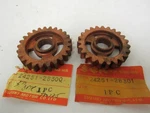 Suzuki Nos Vintage 5TH Gear Driven RM100-125 1975-78 24251-28301 (2). Fixed Price $25.85.