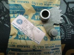 New Yamaha YZ250 YZ400 SR500 Internal Shift Lever 434-18122-00-00. Fixed Price $20.00.