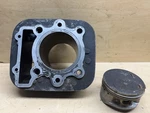 1989 Yamaha Xt 350 Oem Engine Motor Piston Cylinder Jug Block Good Nice. Fixed Price $249.00.